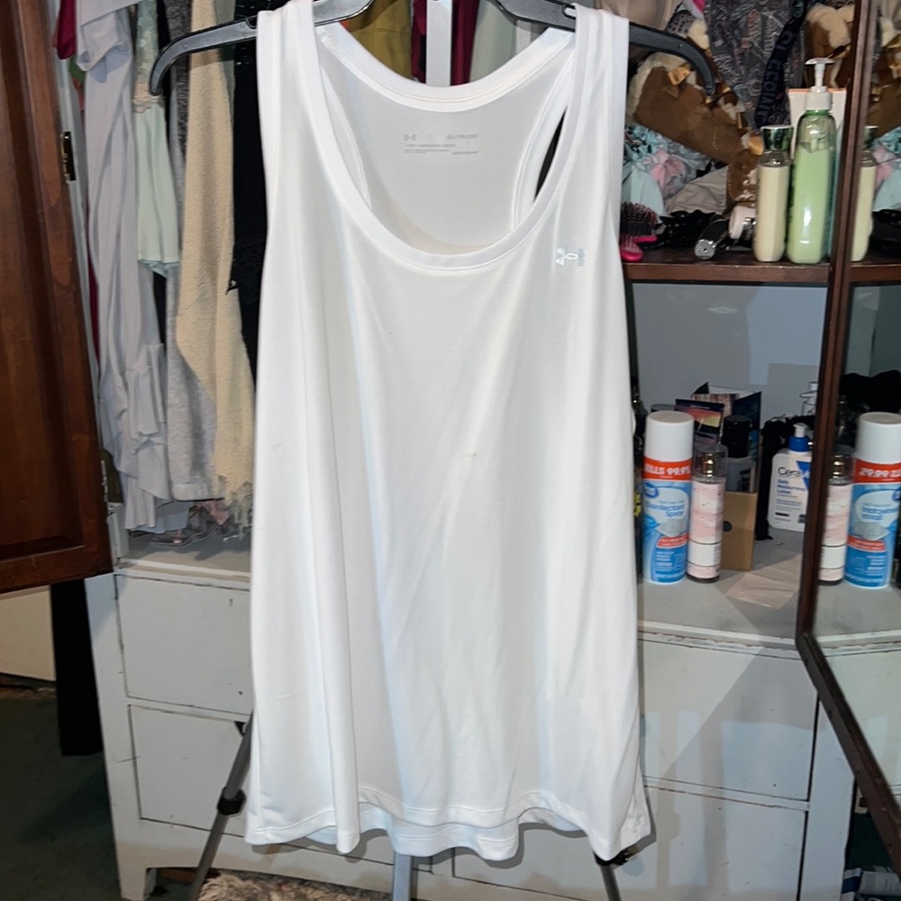 Under armor Tank size XL Brand New!